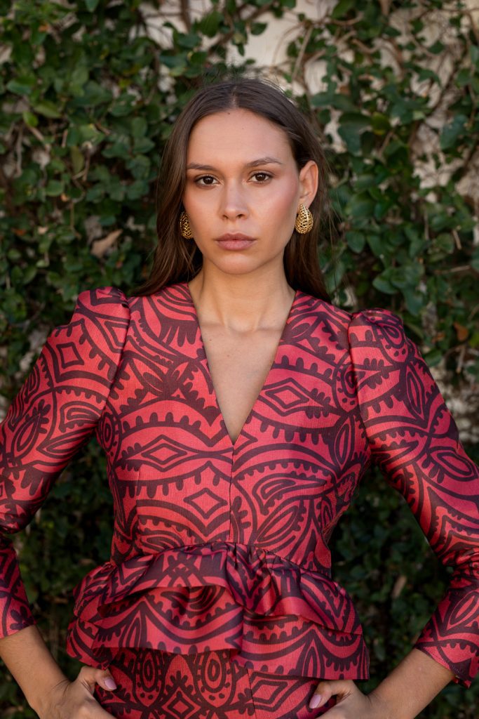 Top volantes estampado rojo