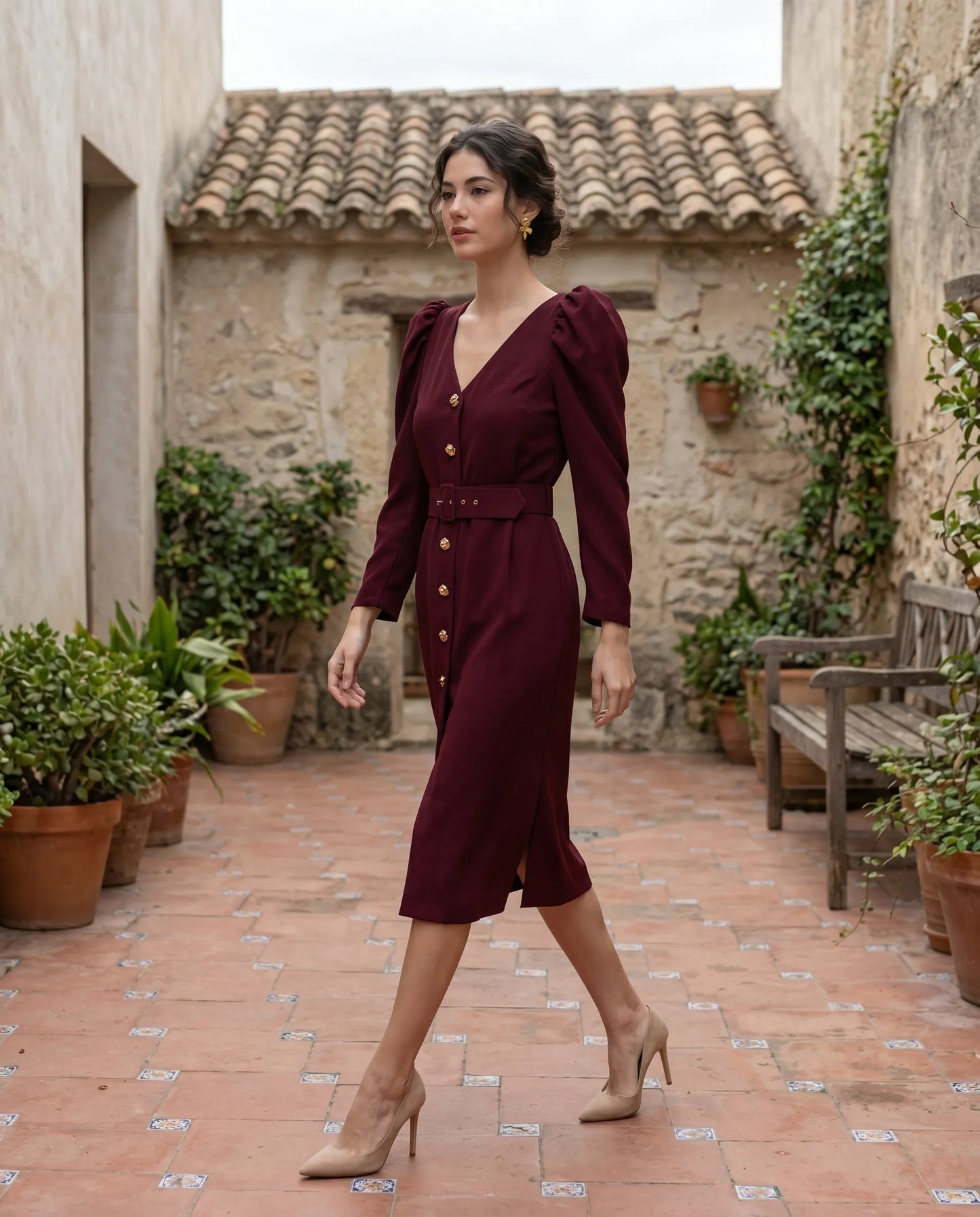 Vestido midi granate con mangas desmontables