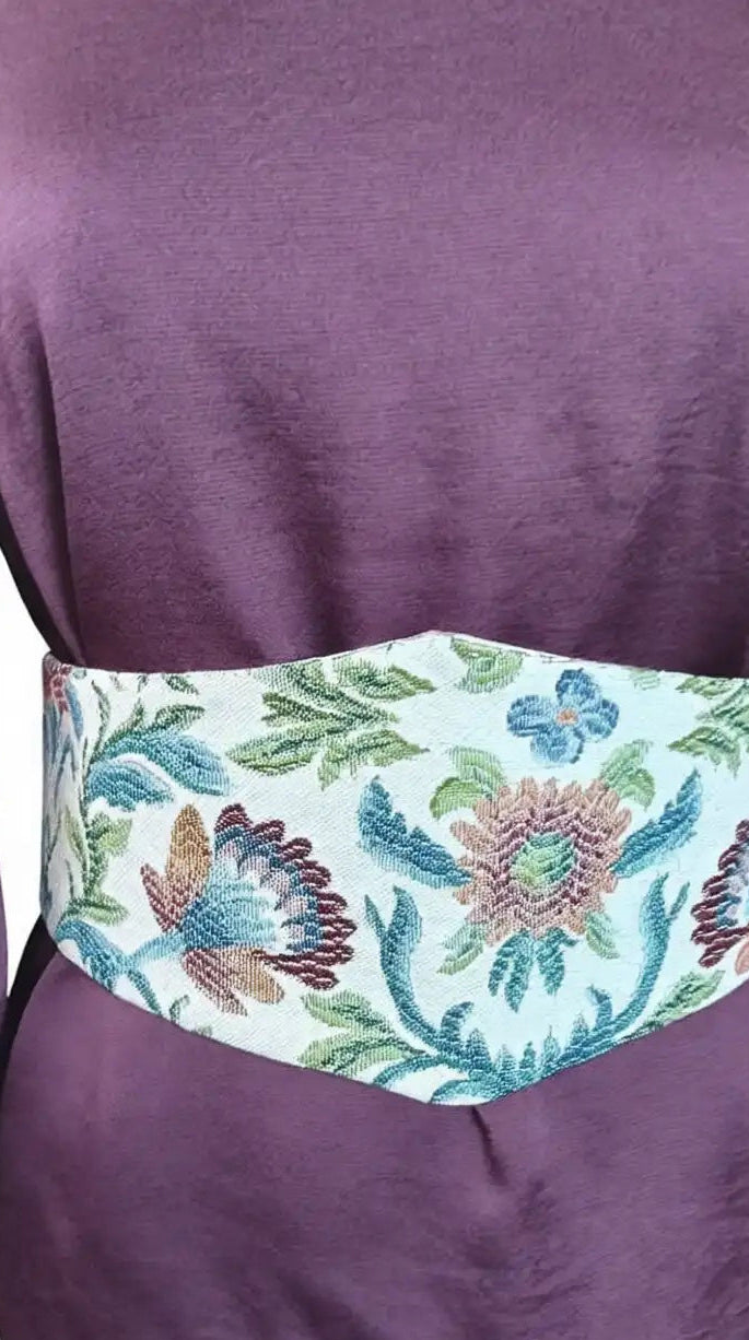 Blusa con fajín reversible