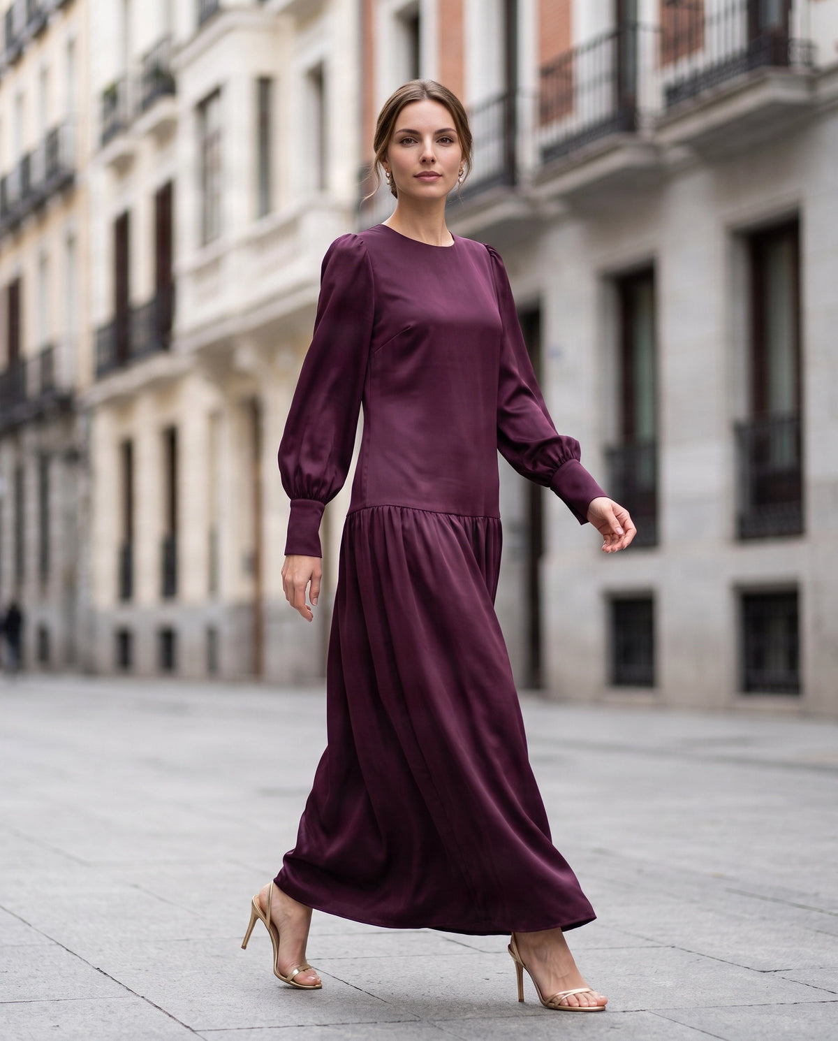 Vestido invitada berengena